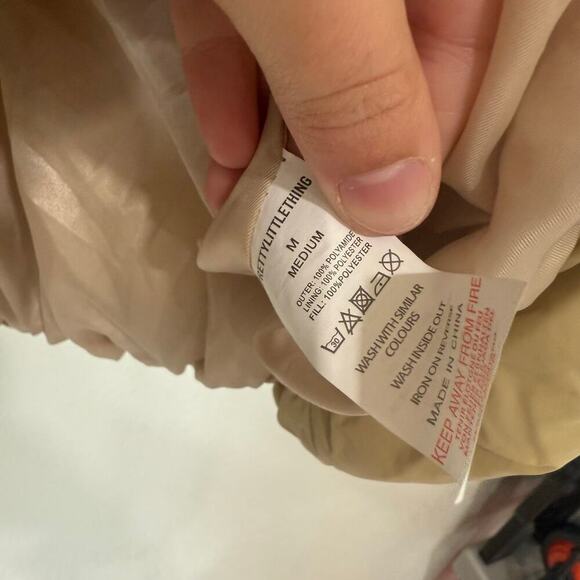 PRETTYLITTLETHING Beige Tan Cream Full Length Puffer Jacket Coat Size Medium - Picture 3 of 4